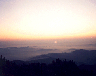 Mặt trời mọc ở Cheonwangbong