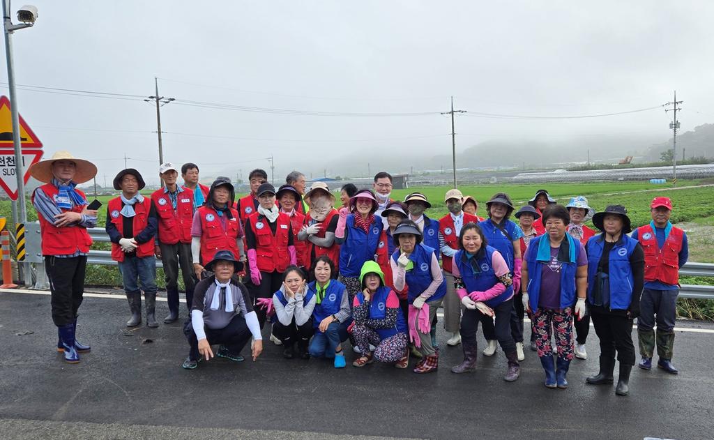 함양군 자원봉사센터 산청 호우 피해 복구 봉사활동 펼쳐