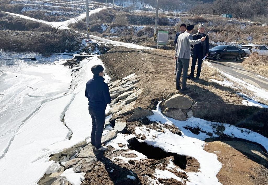 함양군 양상호 부군수 재난 대비 노후 저수지 점검